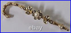 AN 18CT GOLD & PEARL VICTORIAN NOVELTY WALKING CANE BROOCH. RefAood