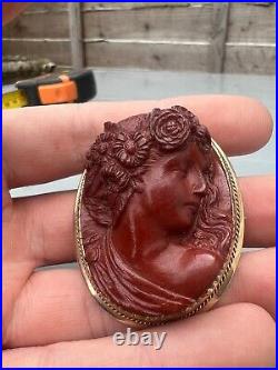 FANTASTIC LARGE VICTORIAN 9ct GOLD CARVED LAVA STONE CAMEO BROOCH