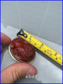 FANTASTIC LARGE VICTORIAN 9ct GOLD CARVED LAVA STONE CAMEO BROOCH