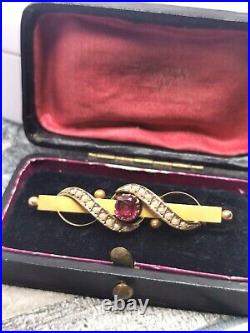 Garnet & Pearl Victorian Brooch original Antique Box 9CT GOLD CHESTER Hallmarks