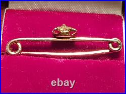 Mid Victorian 9ct Yellow Gold Rose Cut Diamond and Ruby Eyes Fox Brooch